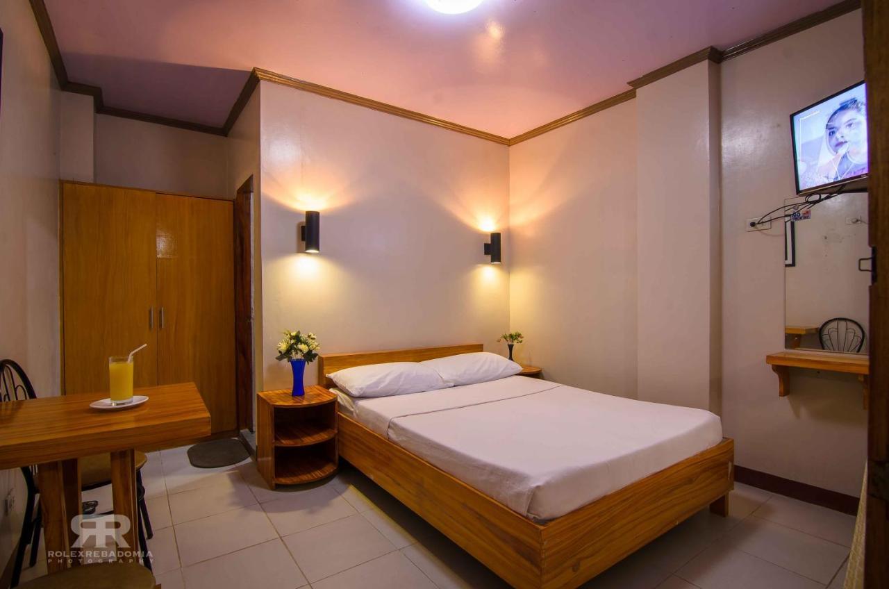 Diamond Hotel And Resto Catarman  外观 照片